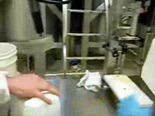 LLenadora Semi-Automatica - BSC Lineas Envasadoras