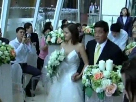 Пара из Словакии обвенчалась в тайванском аэропорту