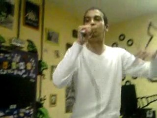 Wizzy M fais son rap show a Radio-S