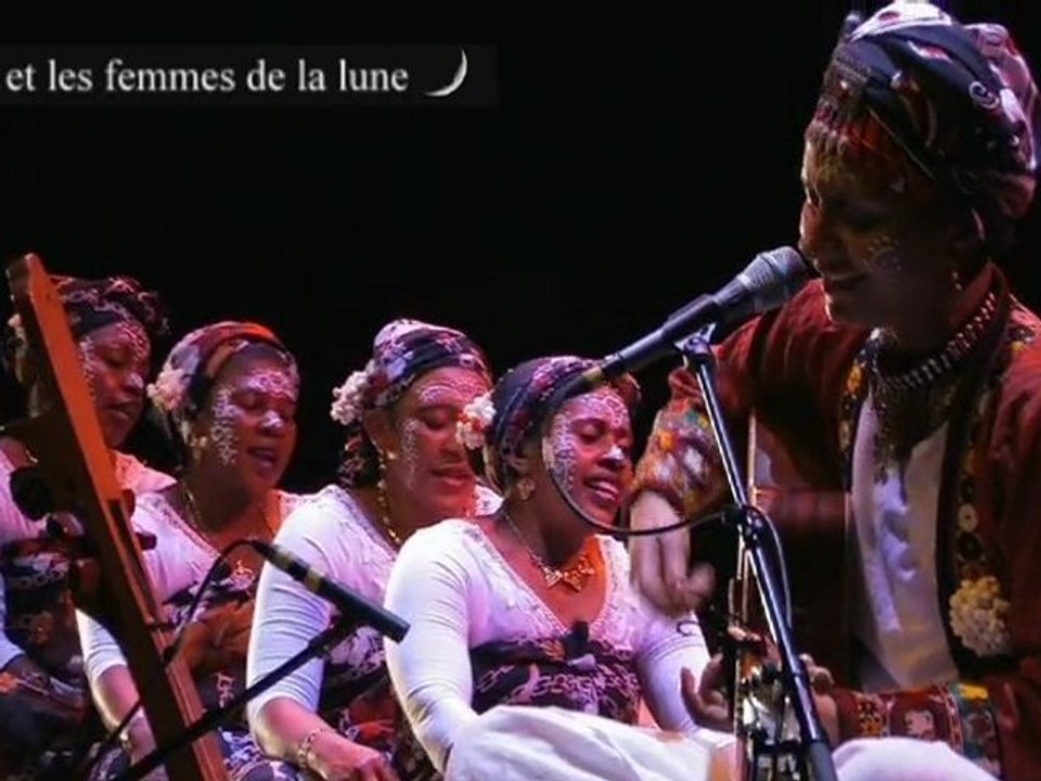 Nawal et les femmes de la lune
