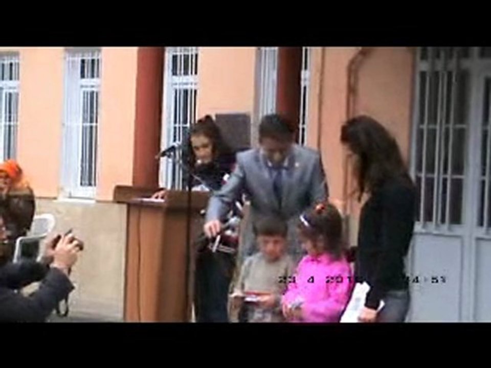 23 NİSAN 2010 Y. TÜRKOĞLU İLKÖĞRETİM 1-A SINIFI ŞİİR