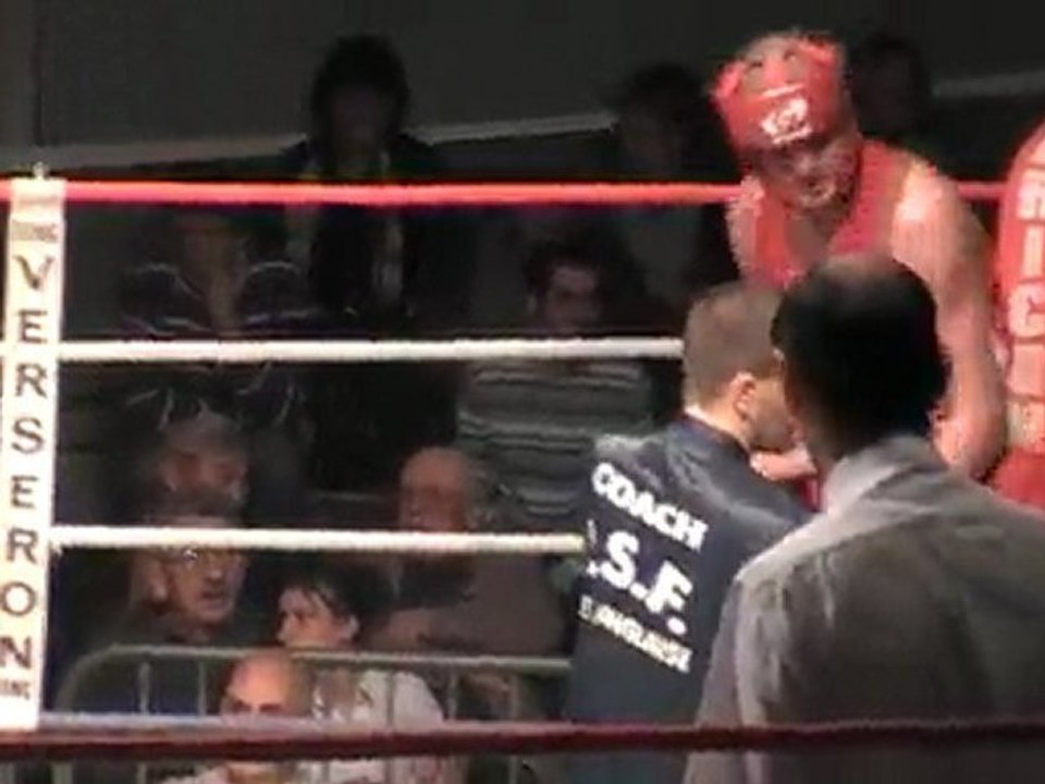 Hodée 1er combats de la saison 2009-2010