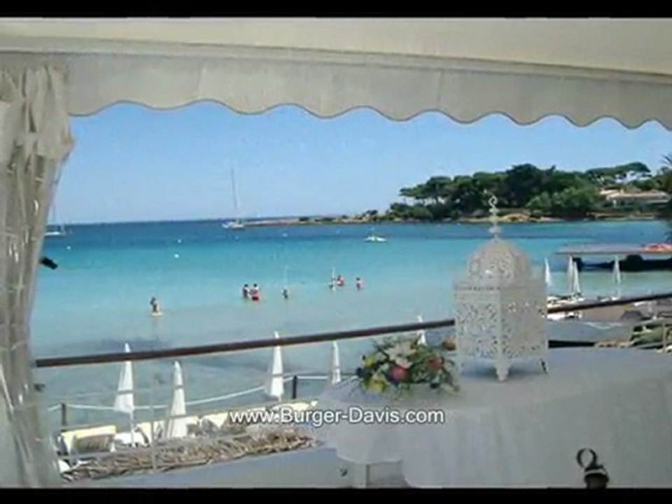 Exclusive water front villa with direct beach access