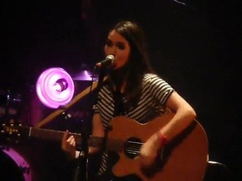 Joyce Jonathan, Je ne sais Pas , 22.10.10 by Coraline