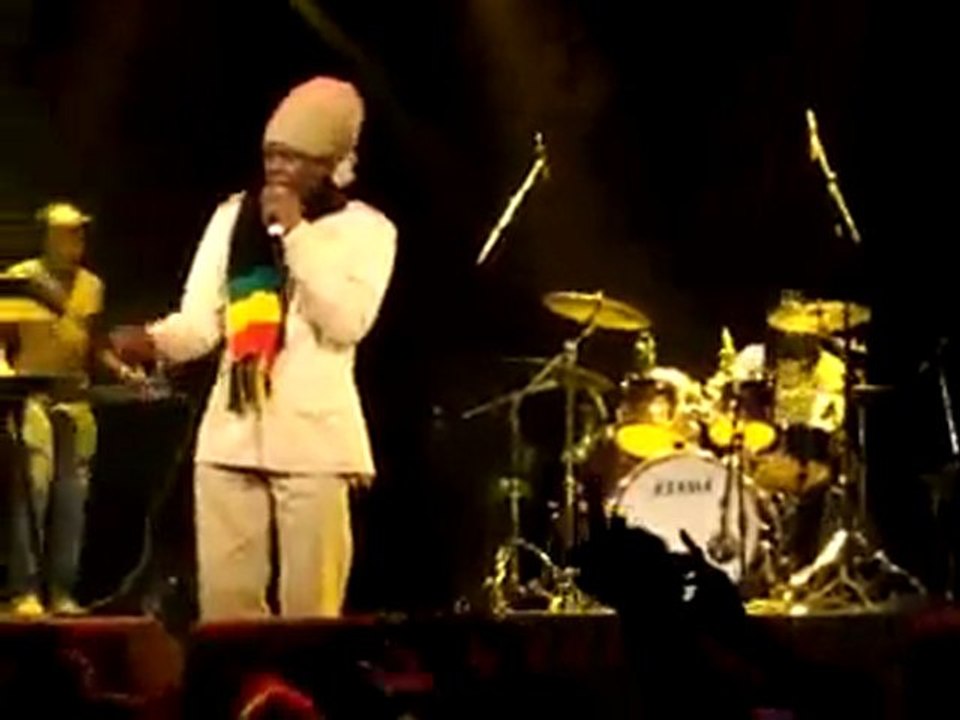 Richie Spice    Blood Again, Earth a Run Red