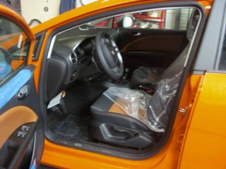 leon 2010 fr orange lumineux