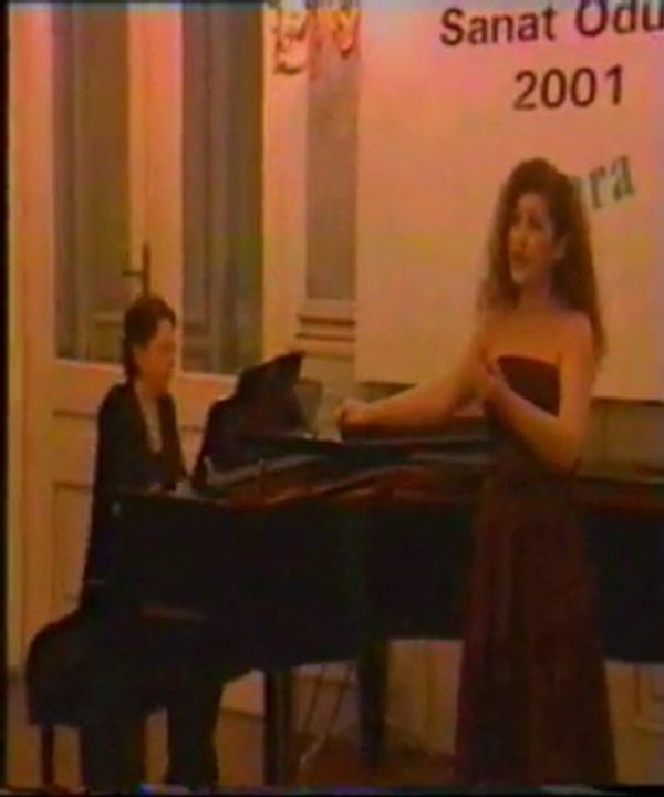 Aysegul Karkiner "La Wally", "Ebben nandro lontana..."