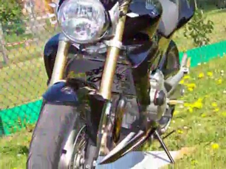 600 hornet 2006