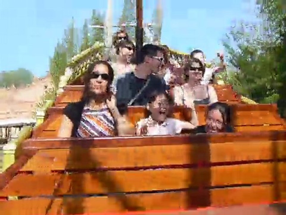 dans le bateau pirate