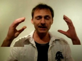 Make Money Online UK, YourNetBiz Advert is not A Love Potion