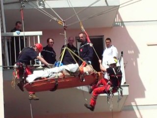Un homme de 180 kg évacué par la fenêtre (Montceau-les-Mines