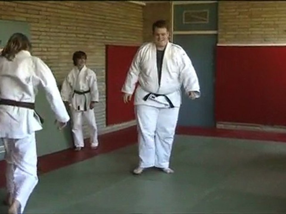 Christopher presente makikomi