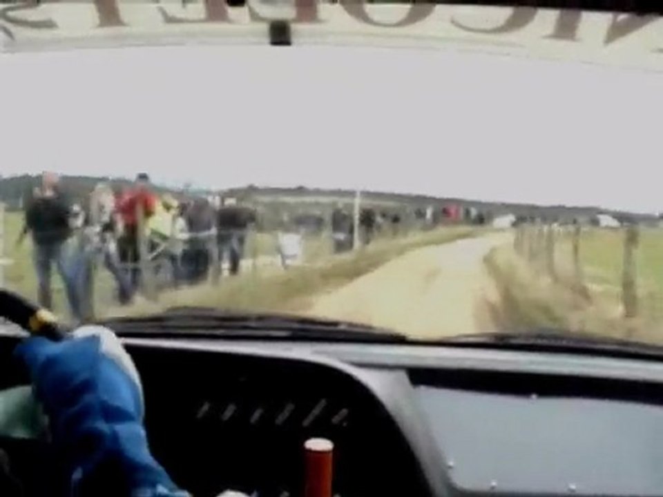 Embarqué ES2 Roland Leuvrey Rallye Riviere Drugeon 2010