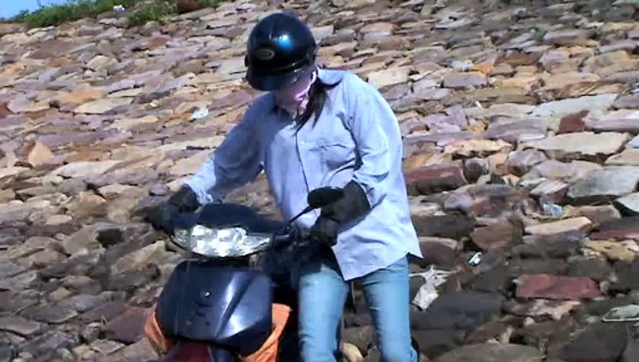 Nord Viet Nam NHA COI , MONG KAI 2009