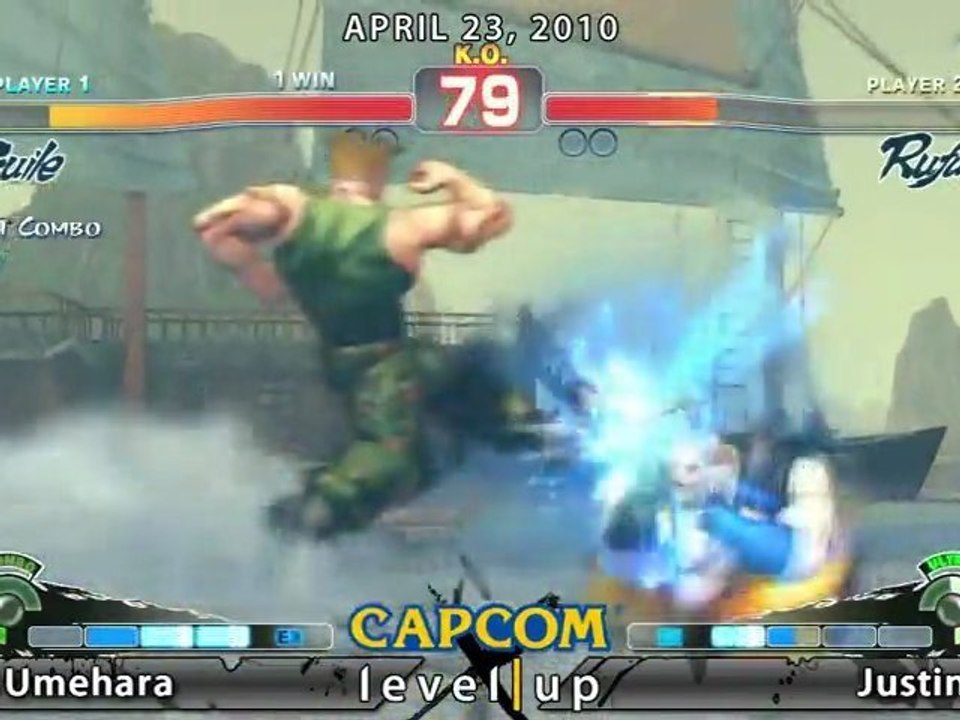 Capcom Fight Club LA : Daigo Umehara vs Justin Wong 02
