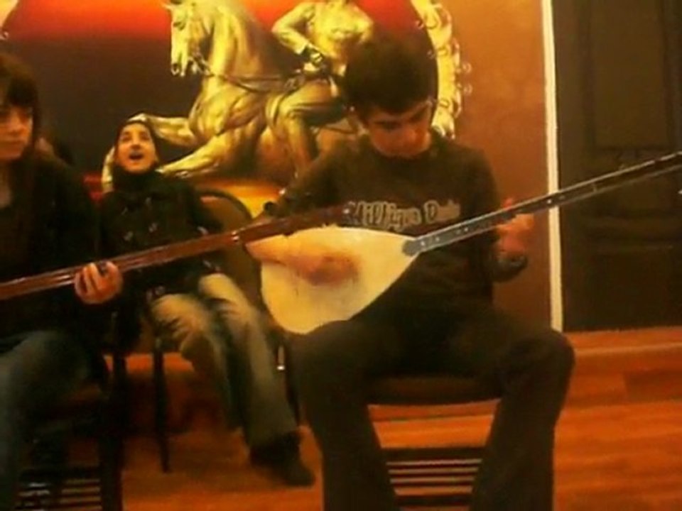 Samsun Belediyesi T.H.M. Çocuk ve Gençlik Korosu Saz Ekibi