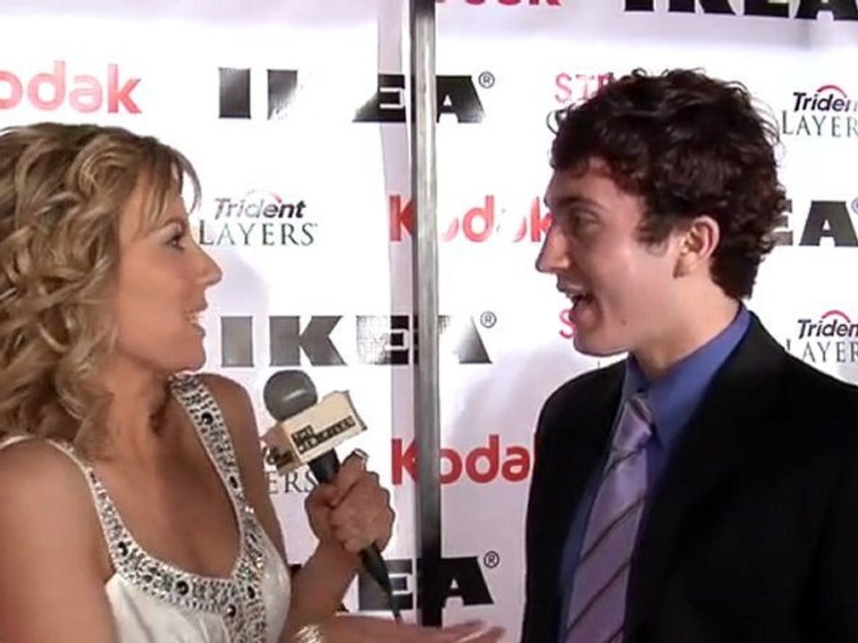 Daryl Sabara - 2010 Streamy Awards Red Carpet