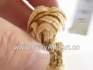 Mammoth ivory netsuke - 5 Children Plucking Off Bananas