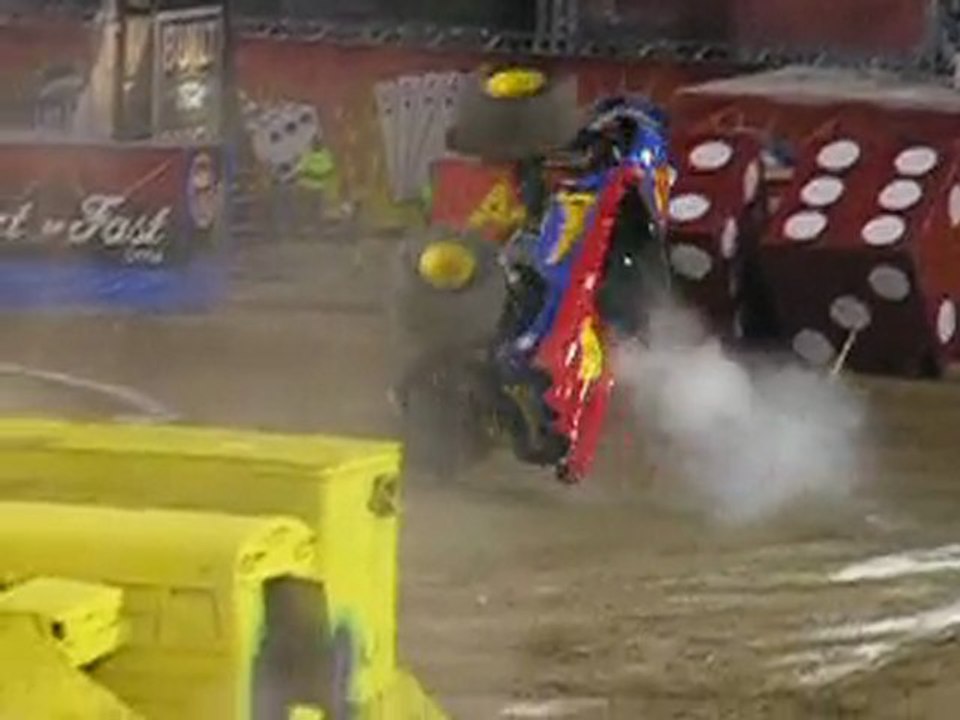 Crash Monster jam Las Vegas 2010 2