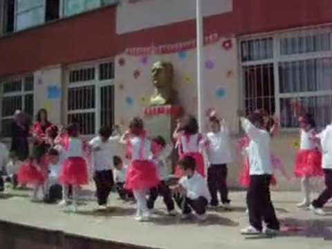 2009-2010 Anasınıfı Dans Gösterisi - 2