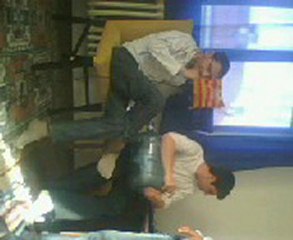 grup kutsal damacan-Salla Yarim Mendilini.