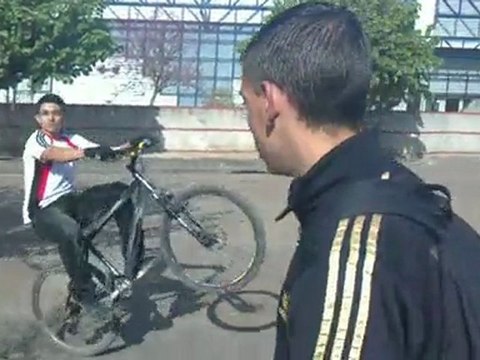 ferdi en roue en yz tkt la famille c 45 chato 9