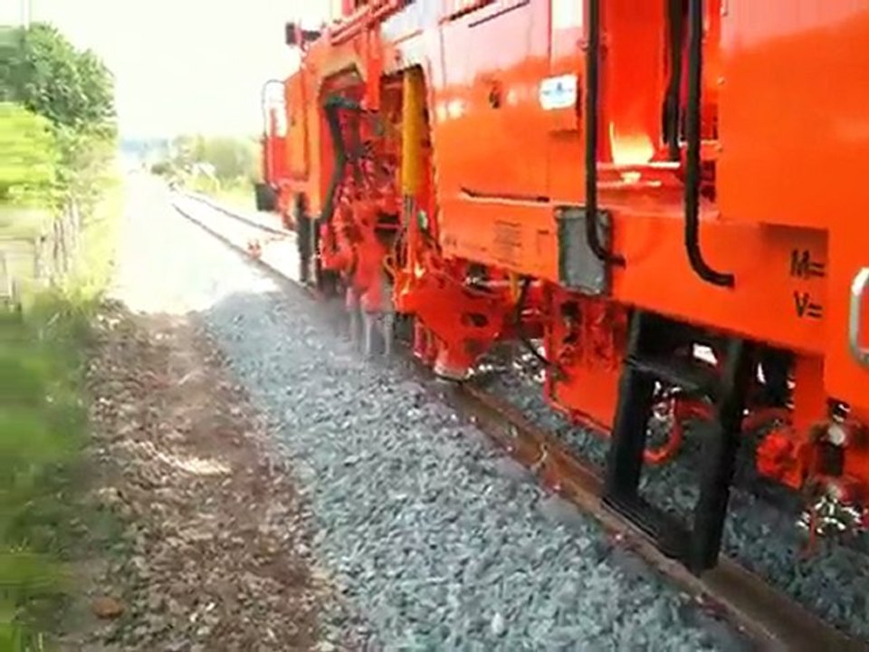 MATISA B 20 colas rail