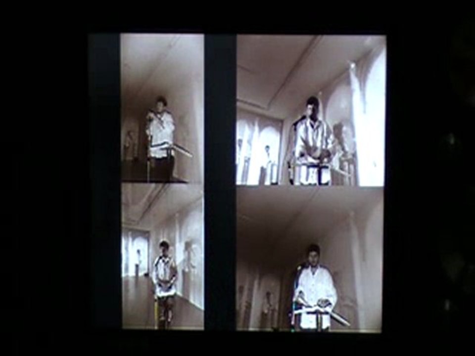 Ozdemir Chambre Blanche Lenka  et Gé danseuse et Poètes