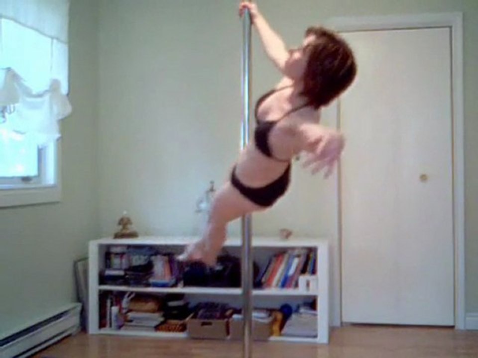 PoleJunkies April 2010 Monthly Challenge