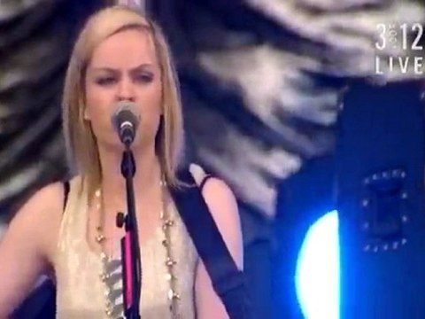 Amy Macdonald - Mr Brightside (Live Pinkpop 01-06-2009)
