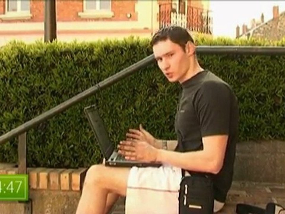 Windowbs 7 en 7 Secondes - parodie pub - 87hd