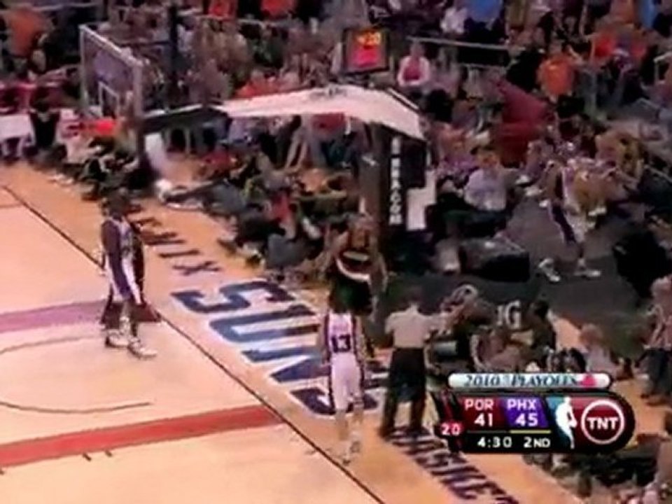 Grant Hill follows the play and gets a chasedown block.