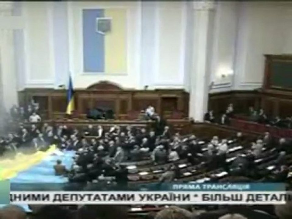 Ukrayna Meclis Başkanına Yumurtalı Saldırı