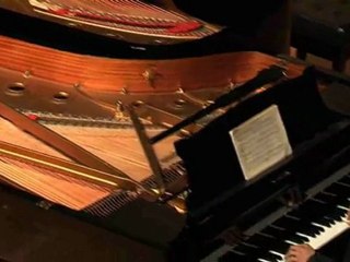 Isabelle Stella - L'ECOLE DU PIANO Bach Menuet Improvisation