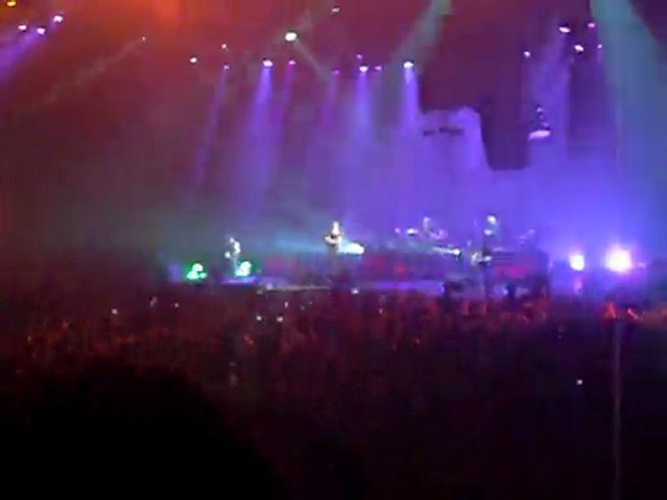 Indochine - 15 avril 2010 (Zénith de Nantes)