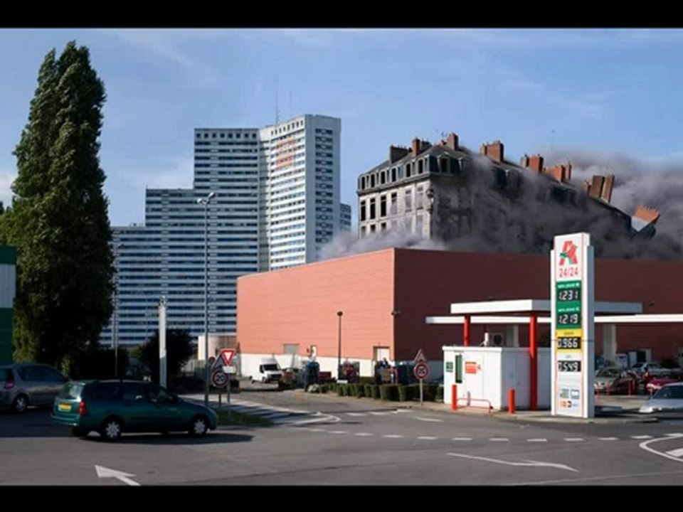 Completion of a town / L'achèvement d'une ville