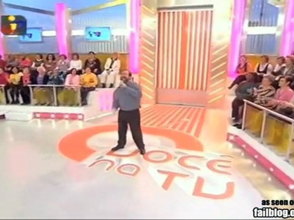 Lip Syncing FAIL
