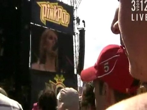 Amy Macdonald - The road to home (Live Pinkpop 01-06-2009)