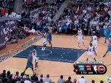 Jameer Nelson finds Marcin Gortat on the pick and roll for t