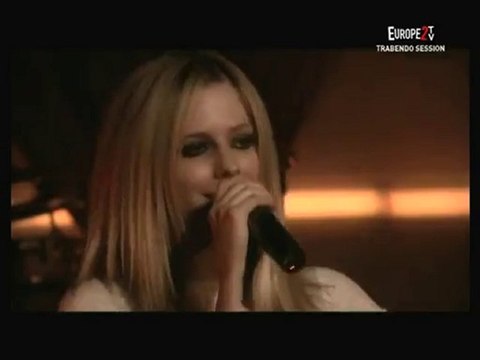 AVRIL LAVIGNE - I Don't Have to Try (Trabendo Session 2007)