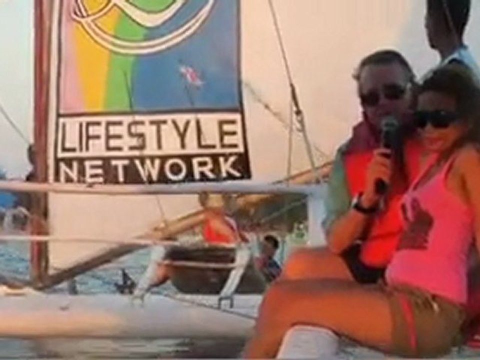 Boracay sailing 2, Outrage