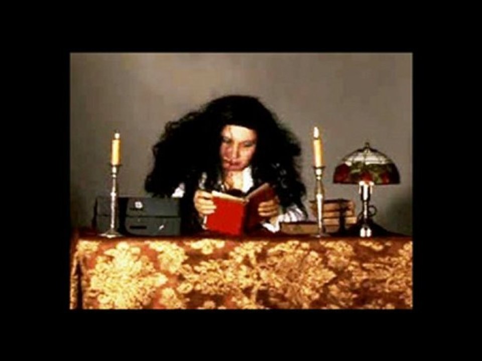 LUMINITA SOARE: PLANGAND PENTRU UN PRIETEN