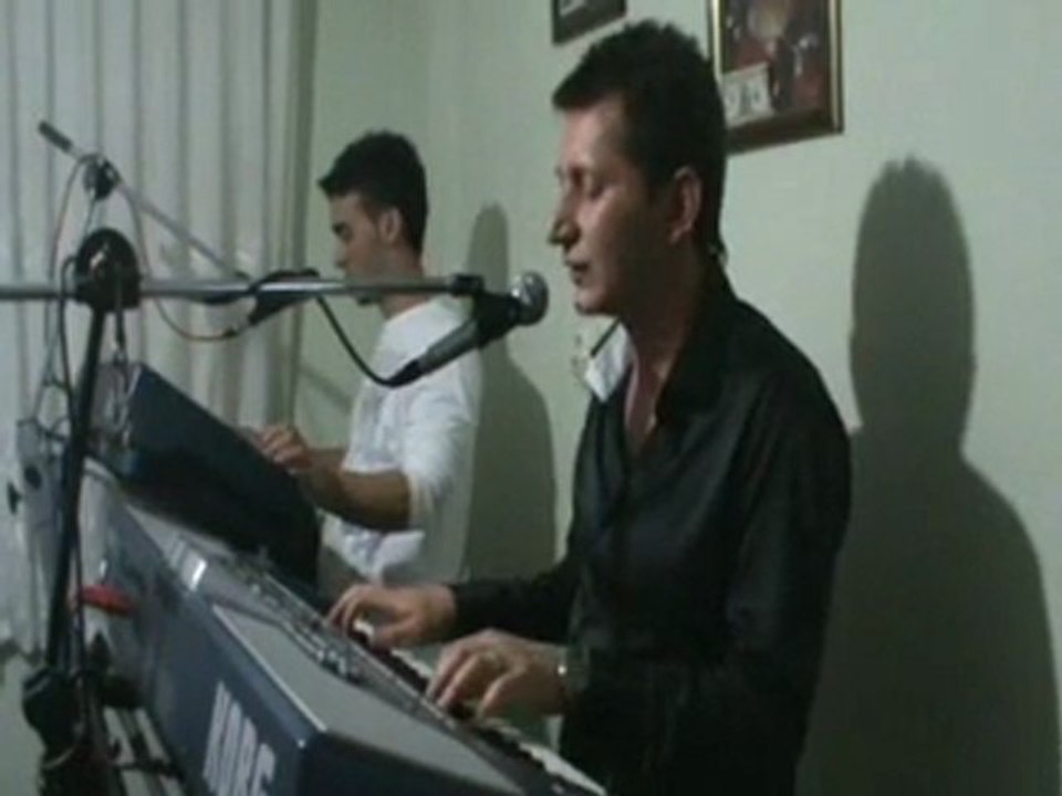 Piyanist Kara Ferdi ve Aydın (Dayanamam)Slow