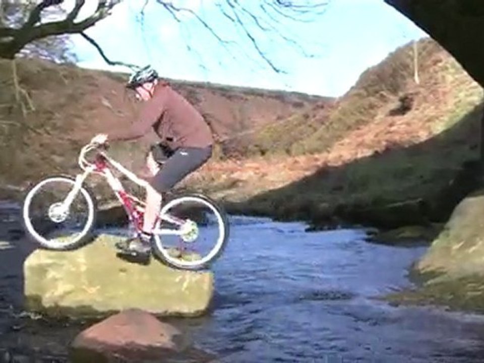 [MTB] Chris AKRIGG Mongoose TEOCALI.0 [Goodspeed]