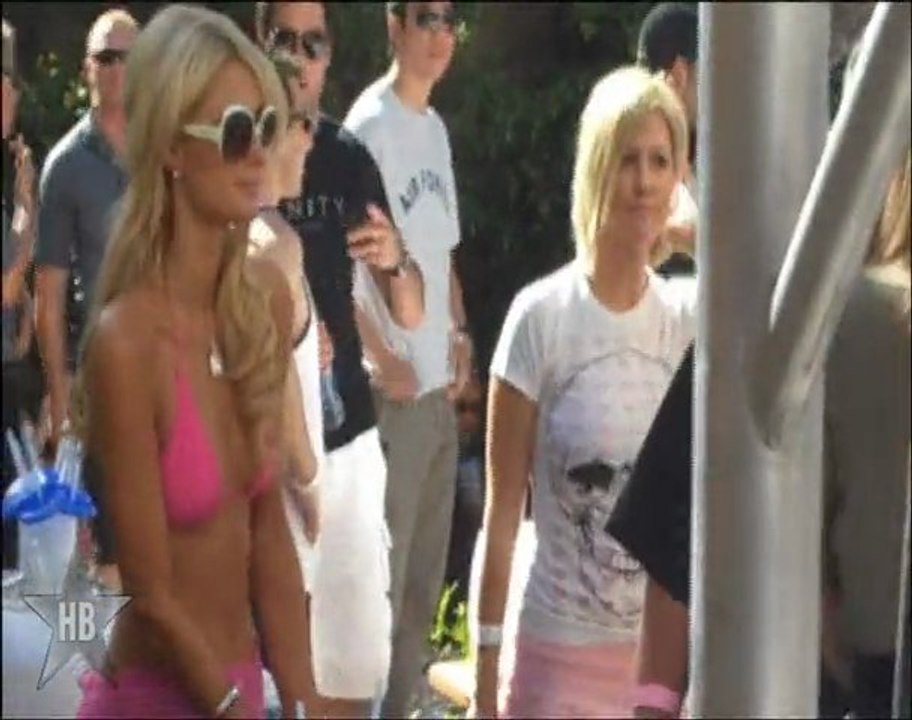 Paris Hilton @ Pool Party In Las Vegas