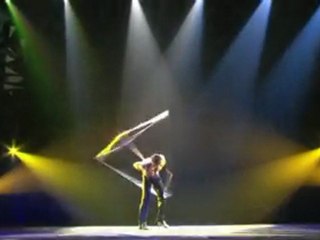 Cubique - circus cube act in Le Grande Cirque show