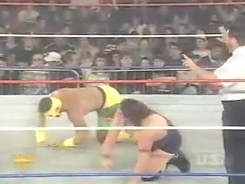 Aldo Montoya in action