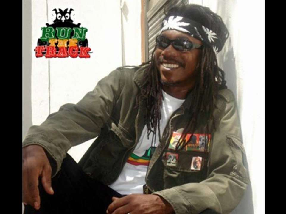 Mark Wonder - Dubplate Run The Track