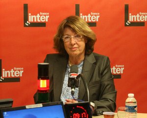 Pierrette Fleutiaux pour Bonjour Anne (Actes Sud)