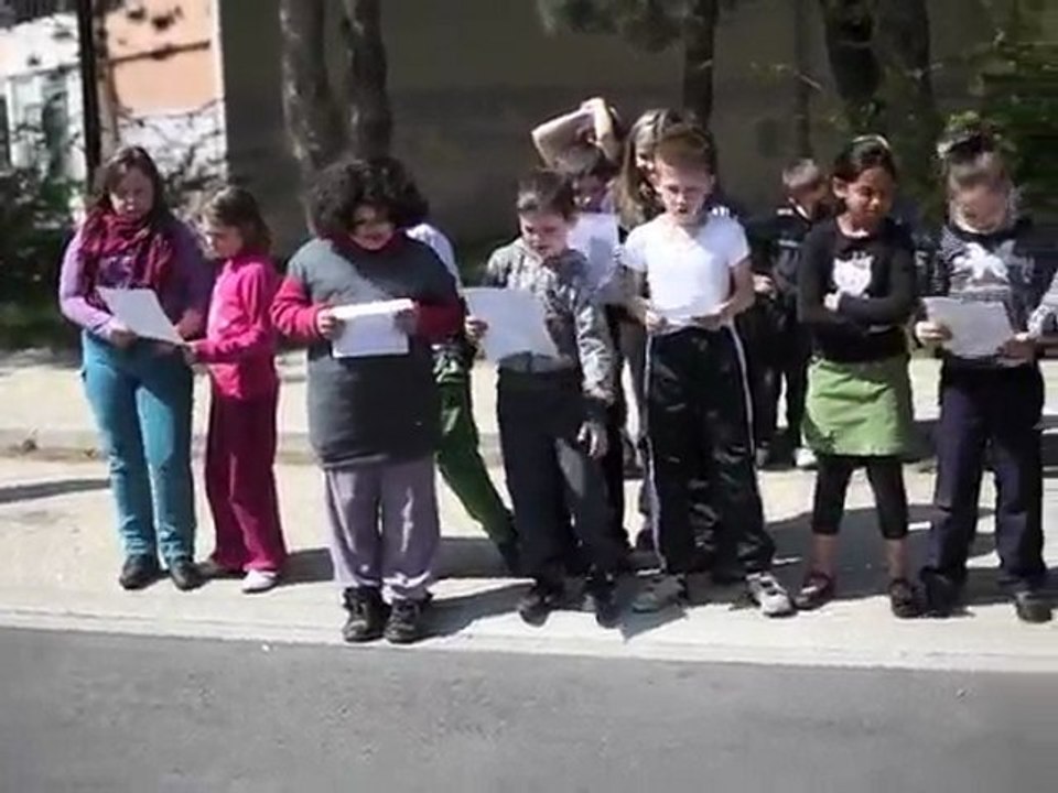 Hautmont : Inauguration en chanson des nouvelles résidences